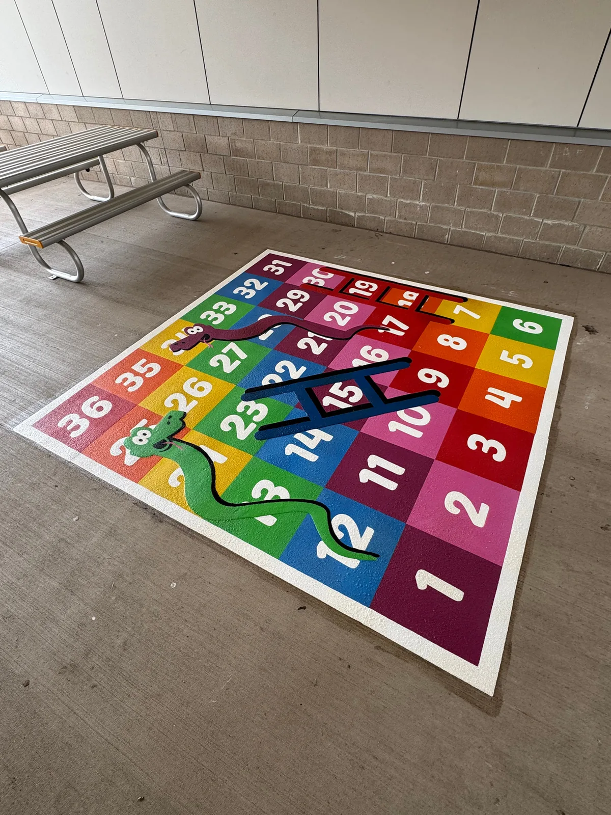 Thermo Playground Markings at The Kings College